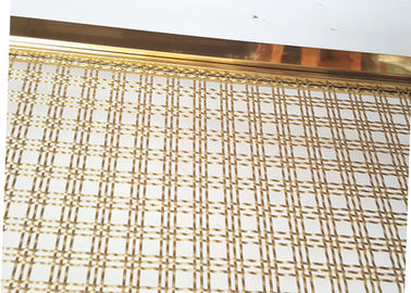 Tipo malla de la perforación rectangular de la decoración de la armadura de la barandilla de la barandilla con el marco del color oro