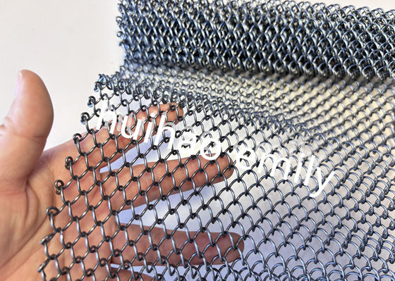 8x8mm Apertura de aluminio de malla de bobina de metal como cortina divisora del espacio