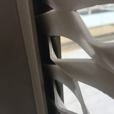 Gancho cubierto PVDF encima de la malla metálica ampliada marco para el panel de pared externo de Curtan