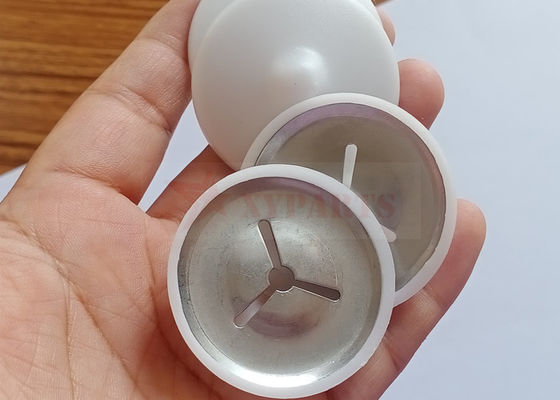 Los clips aislantes autoextinguibles con recubrimiento de plástico se utilizan para sujetar los pines de soldadura Cd