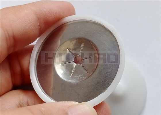 Clip de velocidad de aislamiento de 38 mm con tapa de cúpula utilizada junto con pines de aislamiento