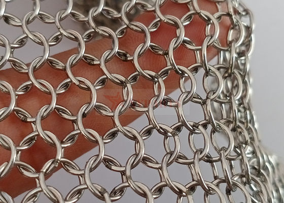 Tipo de acero inoxidable soldado con malla metálica de malla de 0,8 mm x 7 mm para divisor de habitación