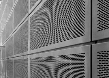 Fachada perforada de aluminio de la pantalla con el agujero redondo/de la ranura o el agujero hexagonal