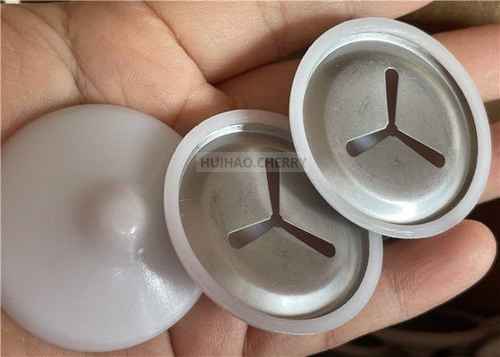 Clips de aislamiento acústico de acero inoxidable grado 304 con polipropileno blanco montados en pines de soldadura CD de 38 mm