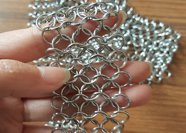 Metal de acero inoxidable color plata Ring Mesh Drapery del tabique de la decoración del techo