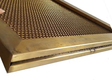 Tipo flexible de rociadura el panel de la malla del color de techo de la aislamiento con el marco reemplazable